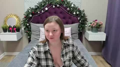 Snapshot of lilian_stars chatting on January 15, 1:48 pm Lilian online show from January 15, 1:48 pm