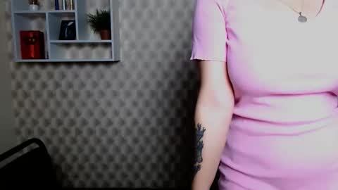 Liliana online show from November 15, 3:30 pm