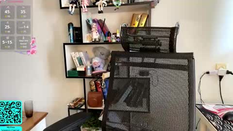 Lilian online show from March 29, 7:08 am