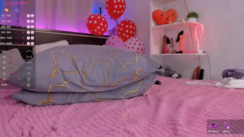 Lilian online show from March 2, 1:27 pm