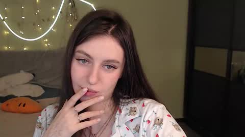 Snapshot of liliatlu chatting on December 14, 8:46 pm Lilu online show from December 14, 8:46 pm