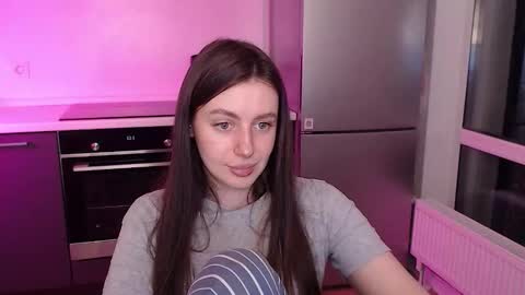 Lilu online show from March 24, 12:04 am