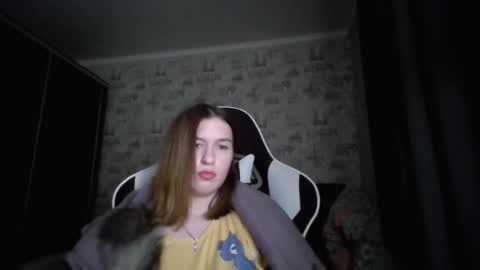 liliawoolf online show from November 4, 7:13 pm