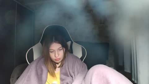 liliawoolf online show from November 30, 5:33 am