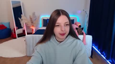 Lili Bakery online show from January 14, 1:36 am