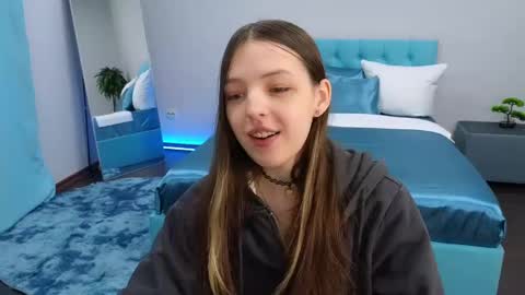 Lili Bakery online show from January 31, 2:37 am