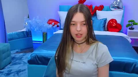 Lili Bakery online show from February 21, 7:23 am