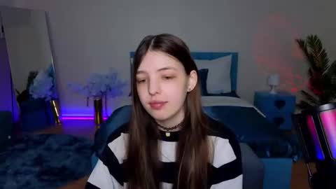 Lili Bakery online show from March 10, 2:16 am