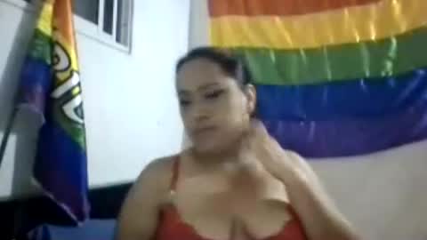 Snapshot of lilibetth chatting on July 5, 6:20 am lilibetth online show from July 5, 6:20 am