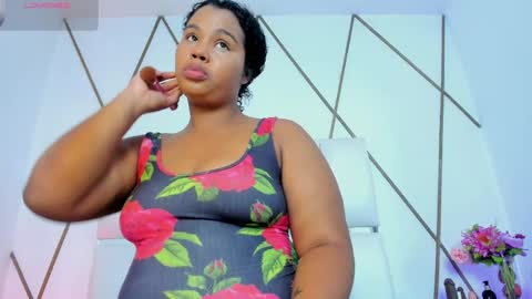 LIli cameron  online show from April 6, 12:17 pm