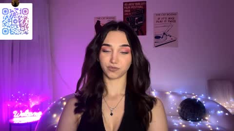 Lina online show from April 4, 10:51 pm