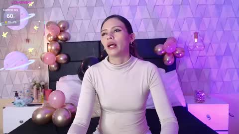 LilyJensen online show from October 8, 9:01 pm