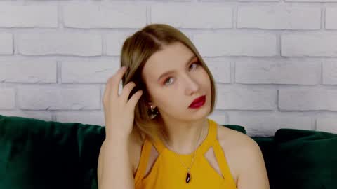 LiliLinn online show from January 25, 4:34 am