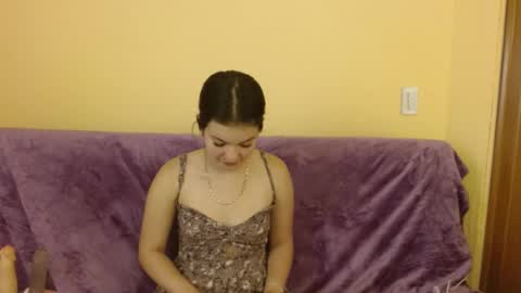 lilimini online show from February 1, 1:34 am