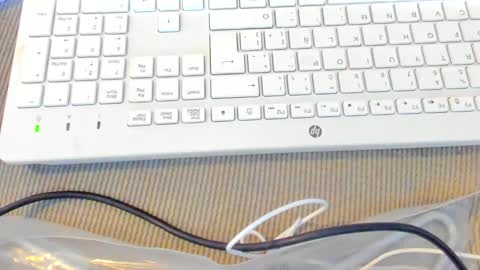 Snapshot of lilipinkette chatting on April 17, 12:46 am Lili online show from April 17, 12:46 am