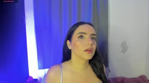 lilirouse online show from April 12, 11:26 am