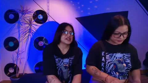 Lilith and Khloe  online show from November 1, 11:23 am