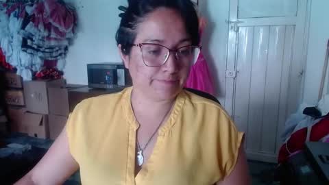 Snapshot of lilith_camp chatting on December 14, 5:58 pm Laura lopez online show from December 14, 5:58 pm