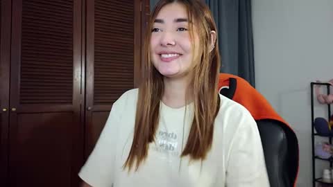 Lilith online show from October 24, 4:31 am