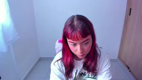 Snapshot of lilith_harmony chatting on April 22, 6:20 pm goddess of hell20 online show from April 22, 6:20 pm