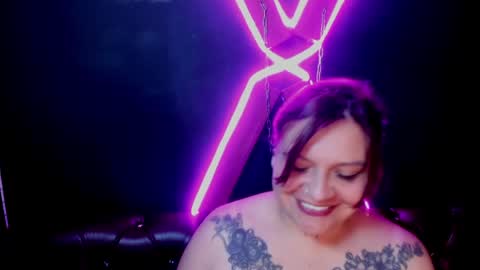 Snapshot of lilith_levonee_ chatting on January 11, 5:41 am Lilith online show from January 11, 5:41 am