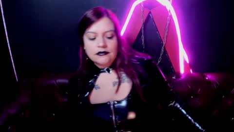 Snapshot of lilith_levonee_ chatting on January 15, 5:50 am Lilith online show from January 15, 5:50 am