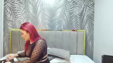 Snapshot of lilith_noirf chatting on March 12, 4:19 am LILITH online show from March 12, 4:19 am