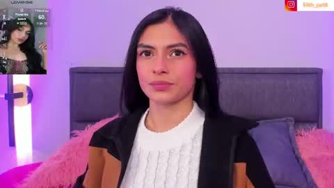 Snapshot of lilith_petit_ chatting on July 16, 1:50 pm Lili petit online show from July 16, 1:50 pm