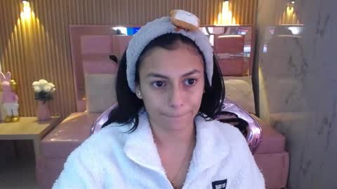 Snapshot of lilith_petit_sub chatting on February 24, 12:59 pm Lilith  online show from February 24, 12:59 pm