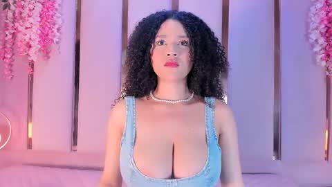 Snapshot of lilithadams11 chatting on October 4, 6:06 pm    online show from October 4, 6:06 pm