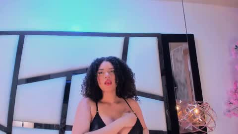 Snapshot of lilithadams11 chatting on October 7, 1:30 pm    online show from October 7, 1:30 pm