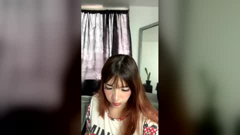 Snapshot of lilithandjacob chatting on February 21, 6:20 pm online show from February 21, 6:20 pm