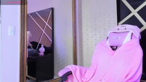 Lilith online show from December 9, 8:12 pm