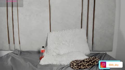 Lilith online show from March 27, 11:48 pm