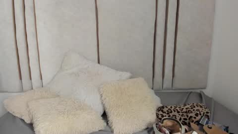 Lilith online show from April 1, 11:57 pm