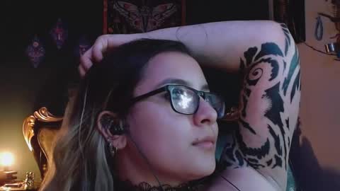Snapshot of lilithmystic01 chatting on March 10, 9:51 pm lilithmystic01 online show from March 10, 9:51 pm