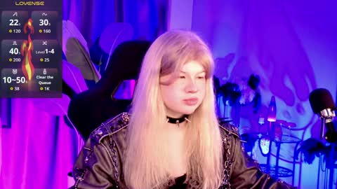 LilithNelson online show from April 2, 9:34 pm