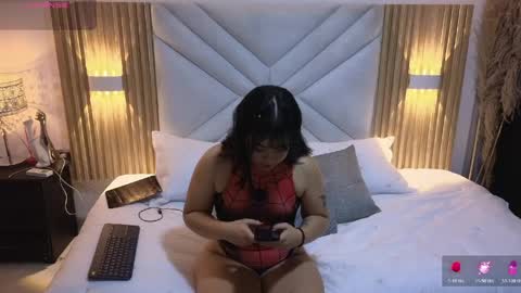 Snapshot of lilithnyx_x chatting on April 7, 11:59 pm lilithnyx_x online show from April 7, 11:59 pm