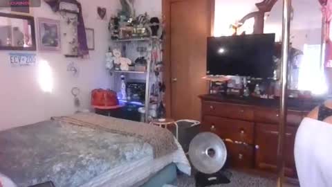 Lilithohfish online show from March 24, 2:33 pm