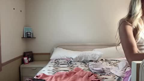 Snapshot of lilithohfish chatting on May 14, 5:09 pm Lilithohfish online show from May 14, 5:09 pm