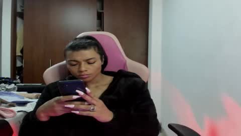 lilithsabeth online show from April 16, 12:22 am