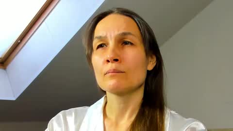 lillian_white1 online show from February 1, 7:26 am