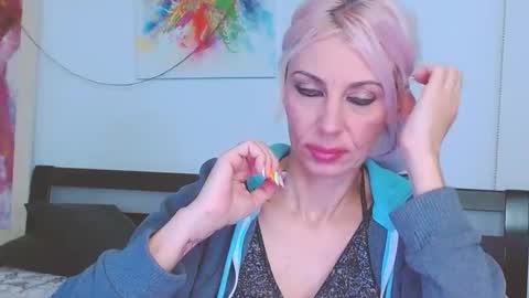 Lara online show from February 16, 2:20 am