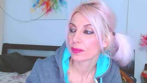 Lara online show from February 24, 2:08 am