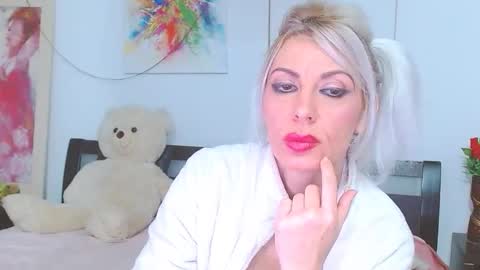 Lara online show from February 17, 12:29 am