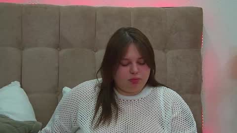 Snapshot of lillianhaig chatting on February 1, 6:40 pm LillianHaig online show from February 1, 6:40 pm