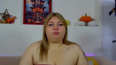 LillianHaig online show from November 2, 6:38 am