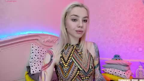 LilliMoore online show from February 2, 1:34 am