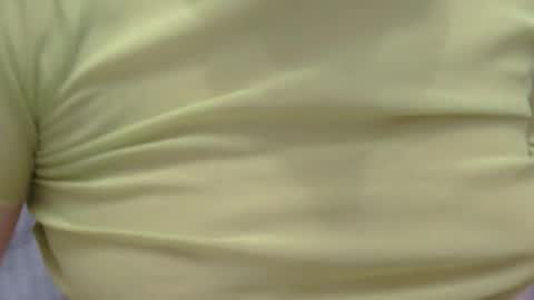 Snapshot of lillkit chatting on March 5, 1:23 am Lilu online show from March 5, 1:23 am