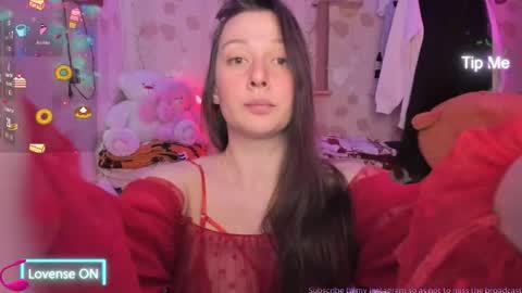 Lilly  online show from October 12, 7:13 pm